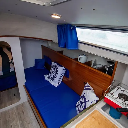 Voile D'ecume - Douce Nuit Sur L'eau Груиссан