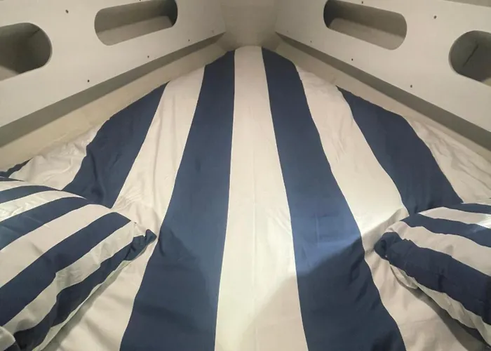 Voile D'ecume - Douce Nuit Sur L'eau 格吕桑